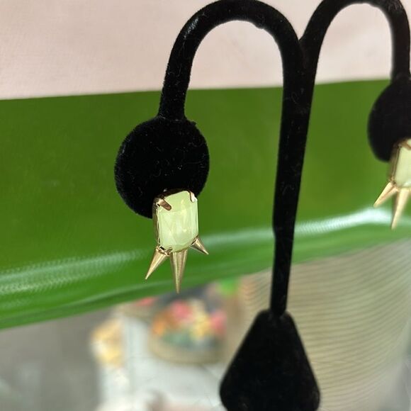 Green Stone w Gold Spike Earrings - Picture 2 of 5